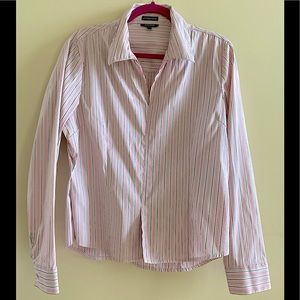 🌷Gorgeous Pink Coupe Collection. Stretch Blouse with Fine Stylish Silver Lines